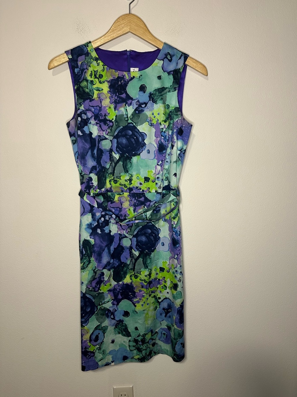 Vintage St. John collection floral silk lined shift dress size 4 designer luxury